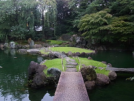 靖国神社から飯田橋