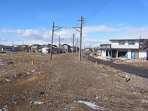 東名駅