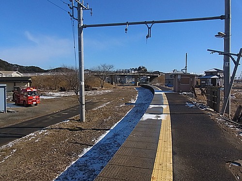 東名駅