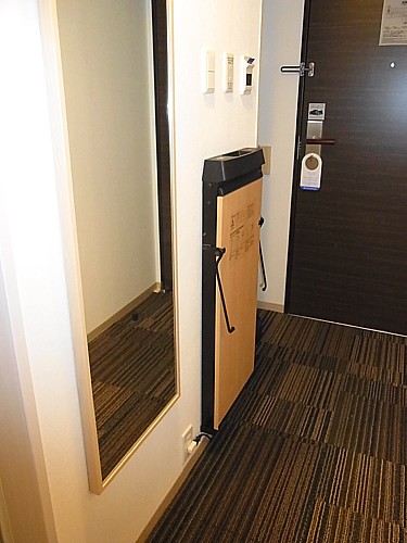 ズボンプレッサー