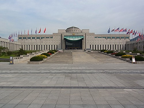 戦争記念館