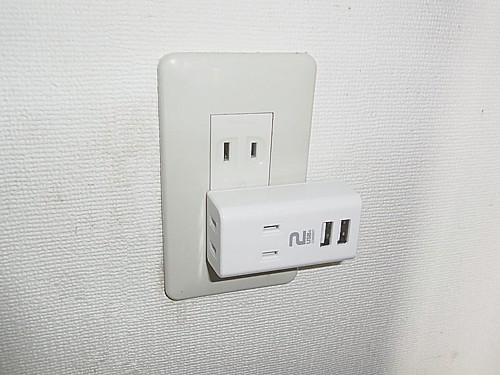 USB2ポート出力付き