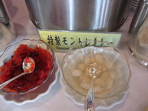 朝食