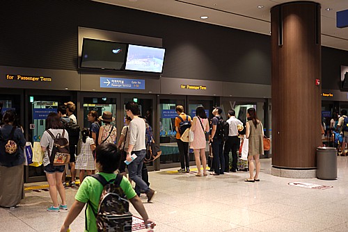 仁川空港で迷う