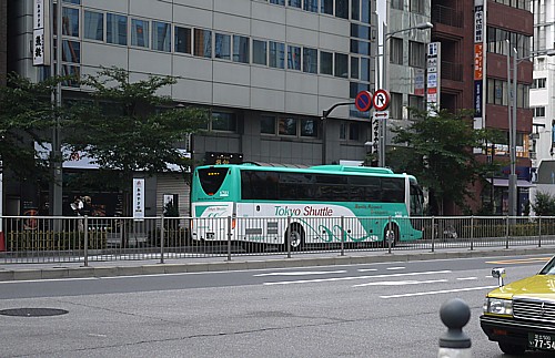リムジンバス