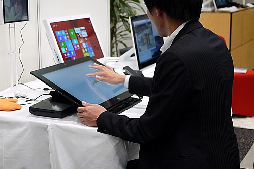 チルトスタンド