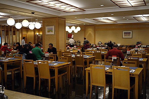 朝食会場