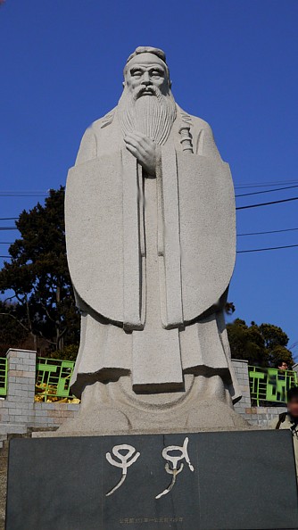 不明な像