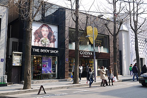 GODIVA