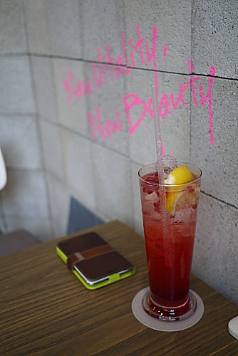 VB Pink-ade