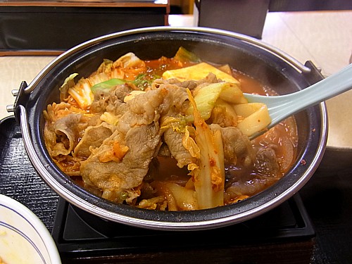 日本のキムチ鍋
