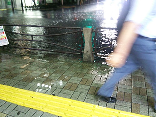 1時間に87mm