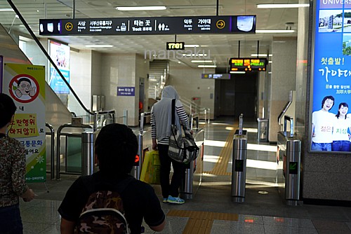 釜山空港駅