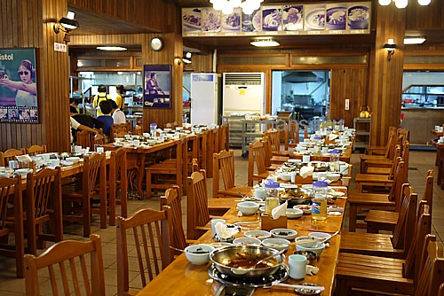 広い食堂