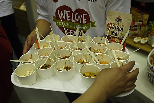 試食コーナー