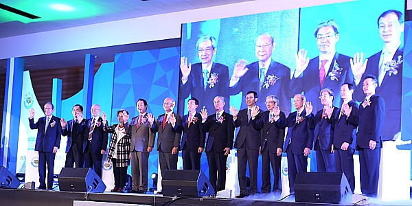 民間レベル