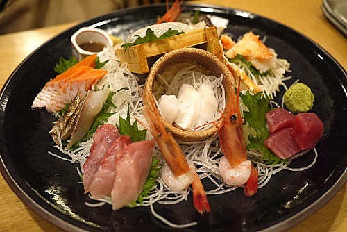 刺身盛り合わせ