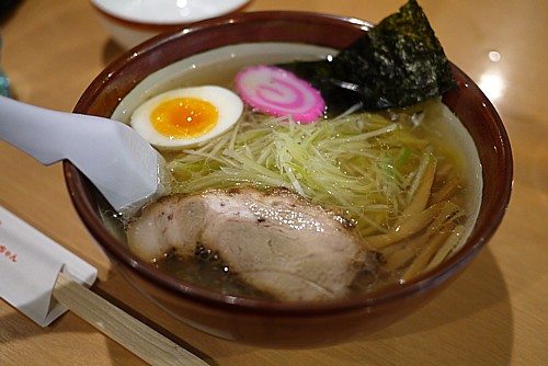 中華ネギラーメン塩