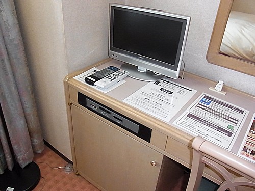 液晶テレビ