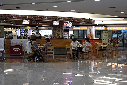 フードコート