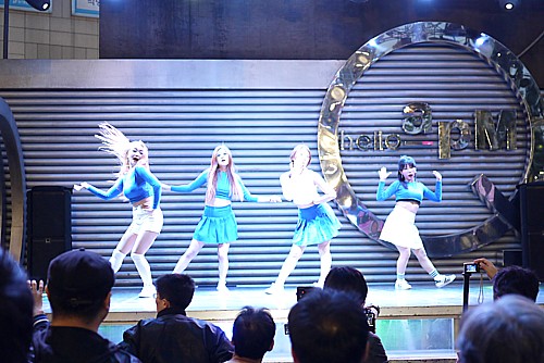 アイドル