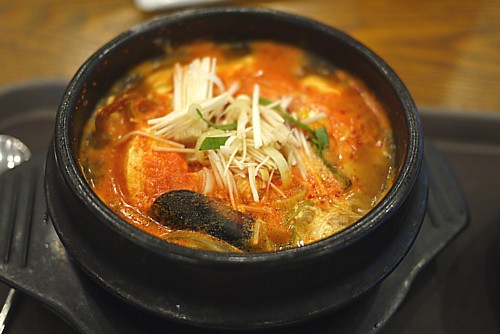 赤い料理
