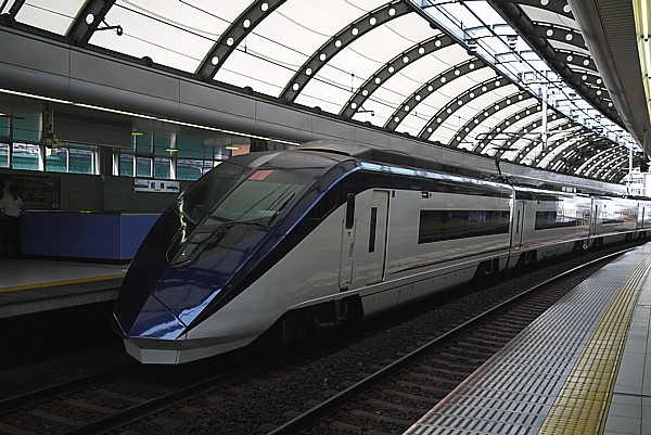 スカイライナー