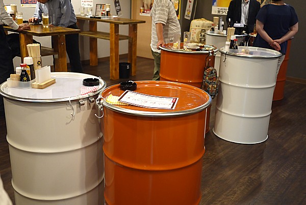 ドラム缶テーブル