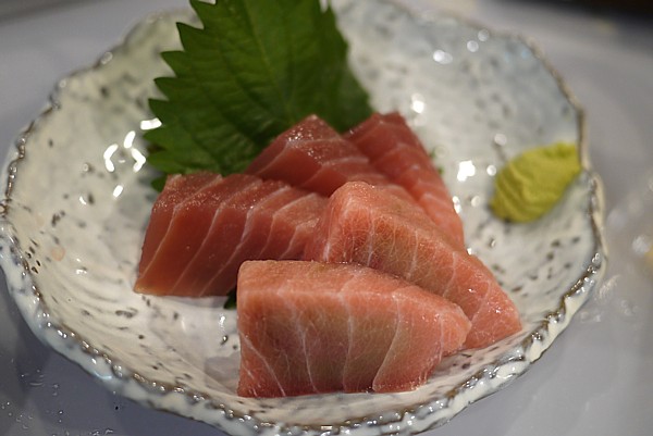 マグロ刺身