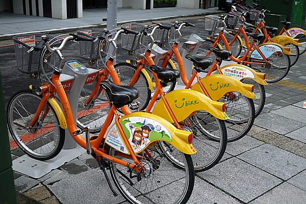 レンタサイクル