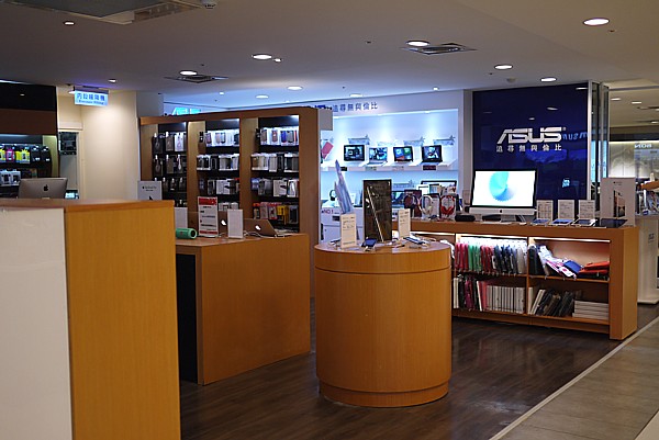 SIMフリースマホ