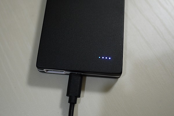 充電器