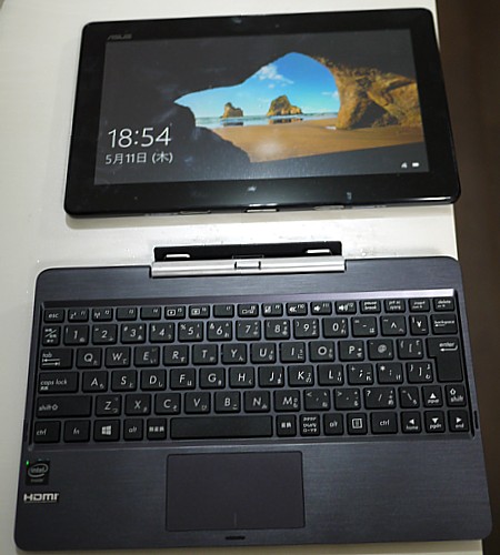 タブレットパソコン