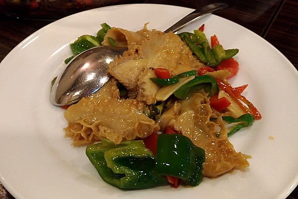 牛ハチノスの辛味炒め