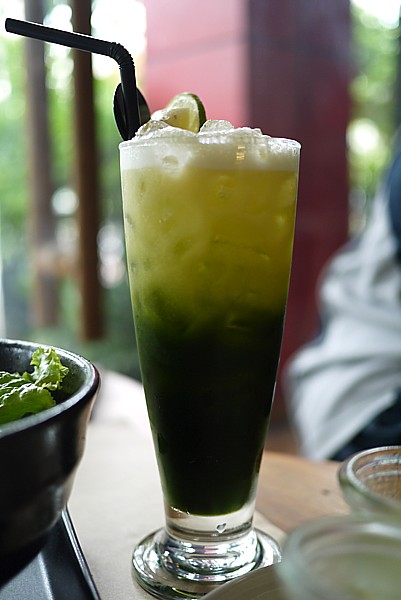 M2C Cafe