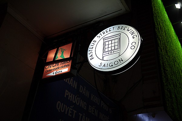 クラフトビールの店