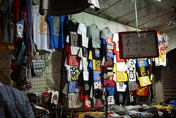 Tシャツ