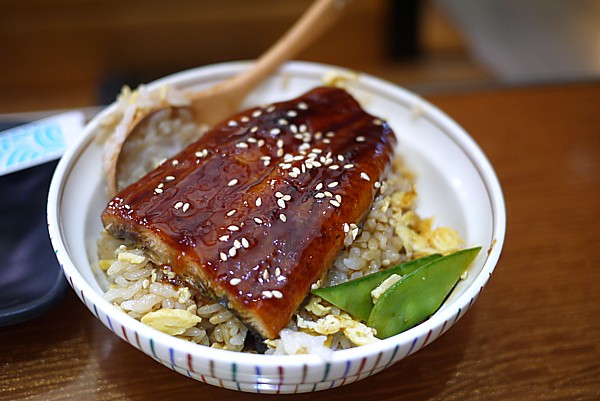 うなぎ釜飯