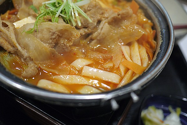 鬼辛豚チゲ鍋膳