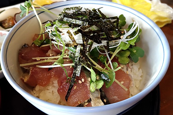 サバの漬け丼
