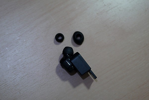 Bluetooth イヤホン 超小型