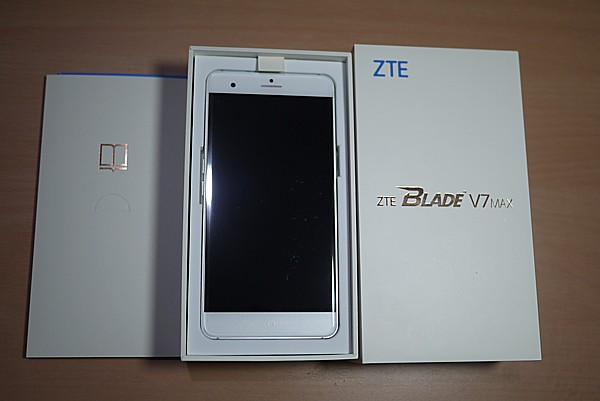 SIMフリースマホ
