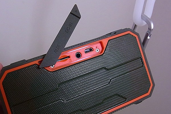 Bluetooth防水スピーカー