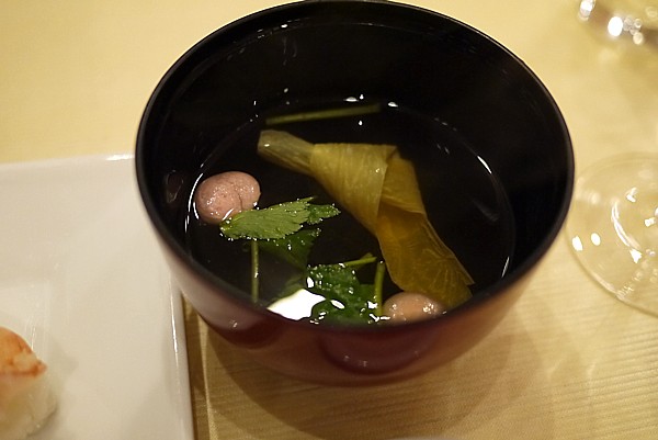吸物