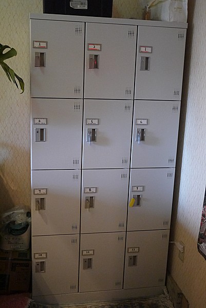 共用ロッカー