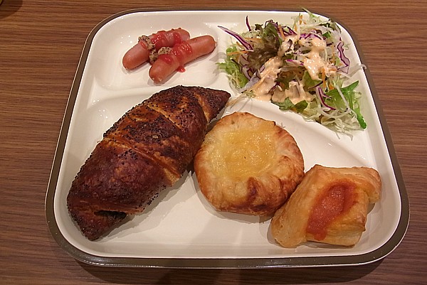 朝食まで無料