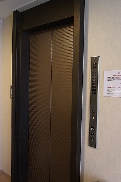 エレベーター