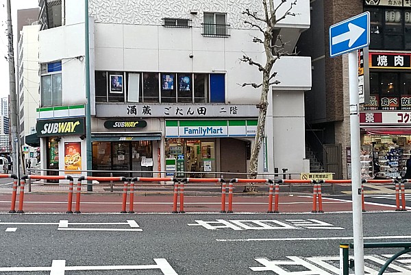 ファミリーマート