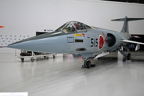 F-104J