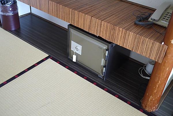 セーフティーボックス